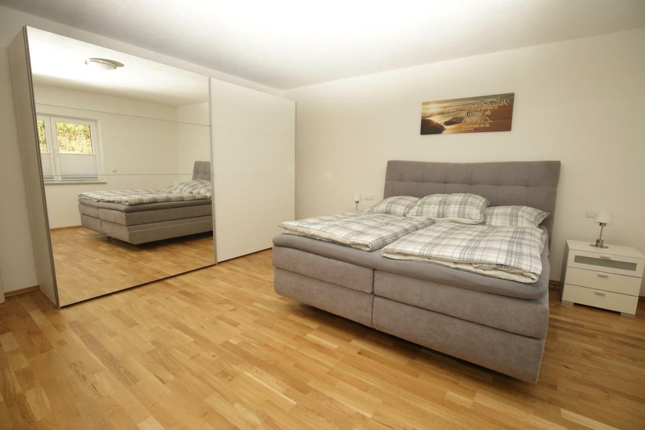 Ferienwohnung Riethelblick Volkesfeld Exterior foto
